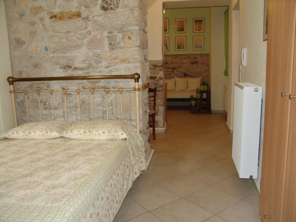 Antouanetta Apartments Ermoupoli Exterior foto